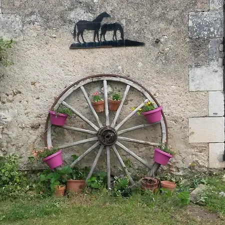 La Girauderie Farmhouse